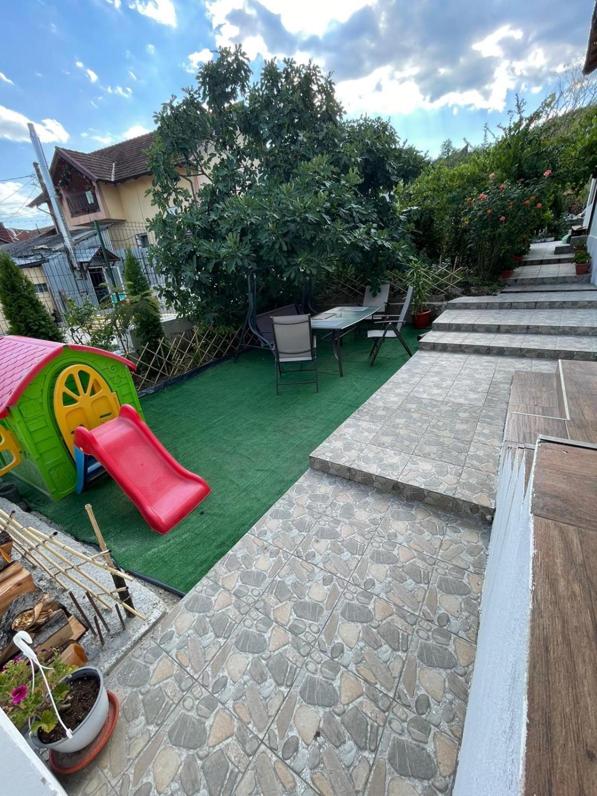 Casa Noastra Apartment Calimanesti Ngoại thất bức ảnh